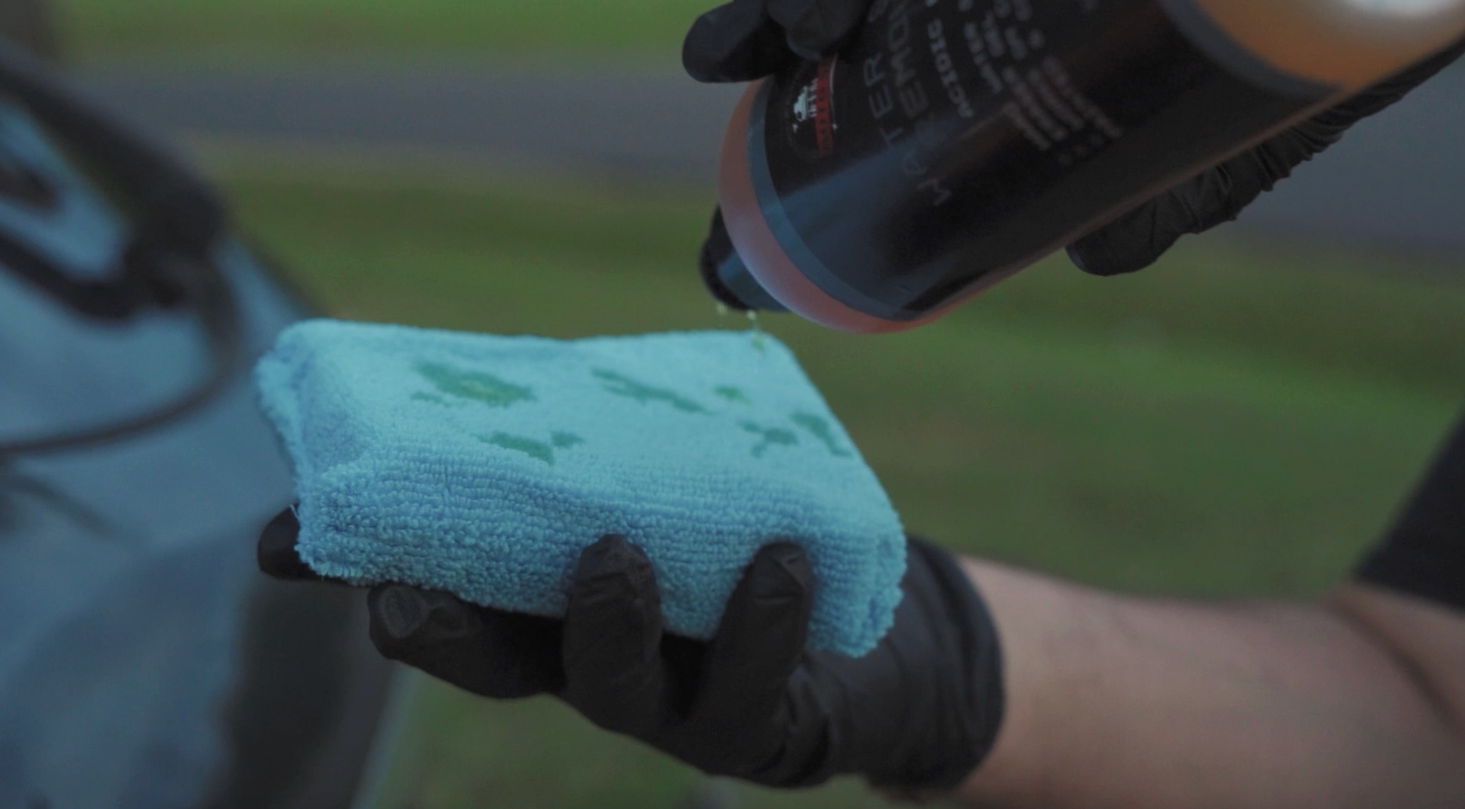 How to use Water Spot Remover